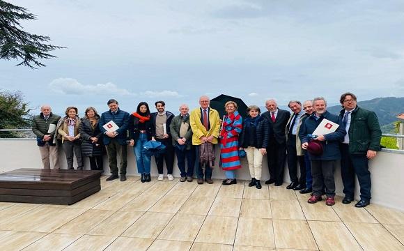Gli associati della Unione sulla terrazza panoramica di Acqua San Carlo 