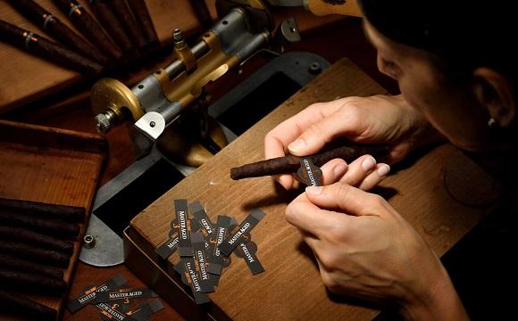Sigaro Toscano trionfa ancora nella Cigar Trophy
