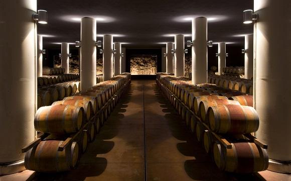 Castello di Fonterutoli barrel cellar Copia Castello di Fonterutoli barrel cellar Copia