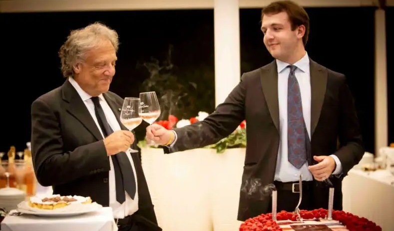 de castris 100 anni imbottigliamento